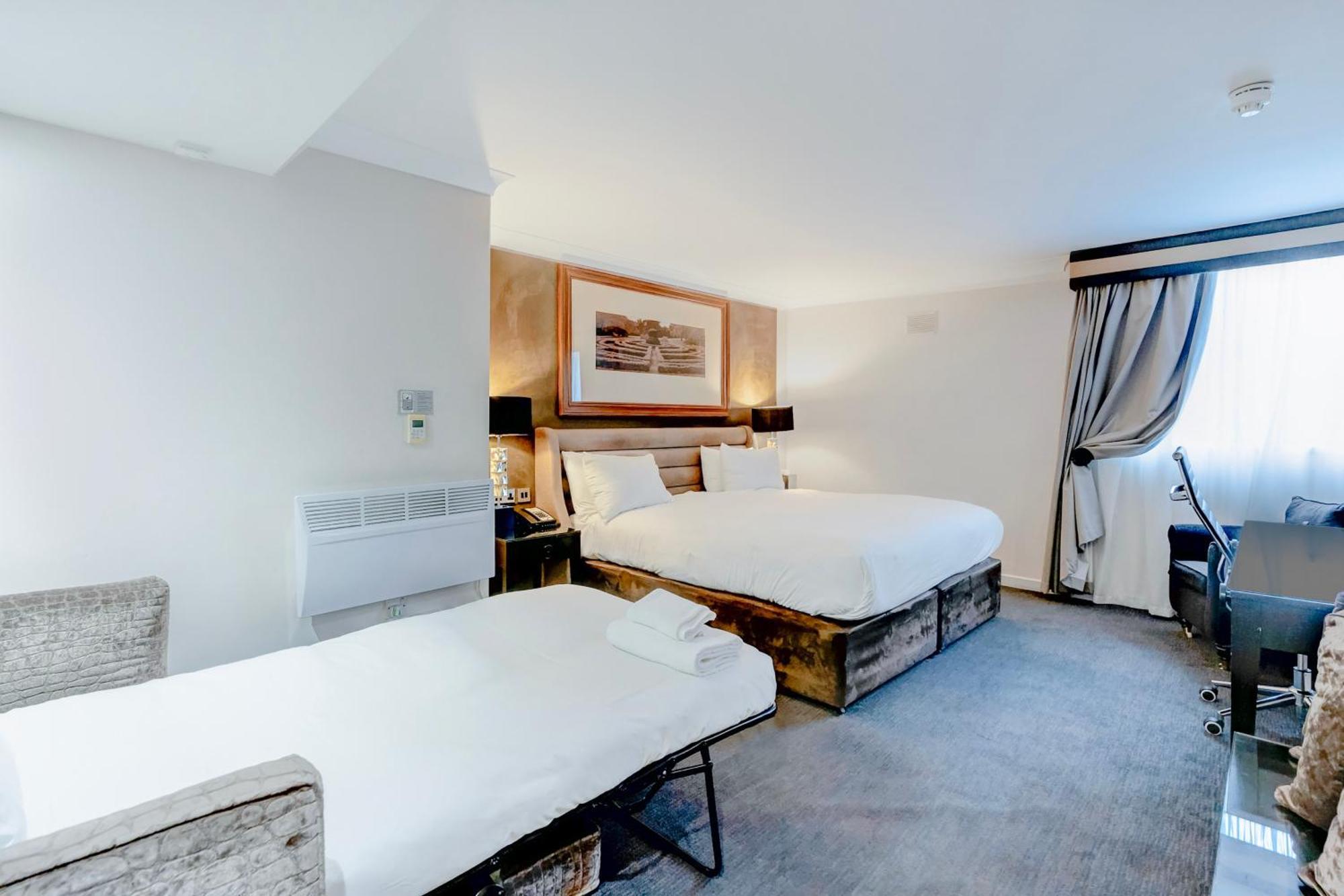 The Landmark Hotel And Spa Leisure Club A Palette Hotel 던디 외부 사진